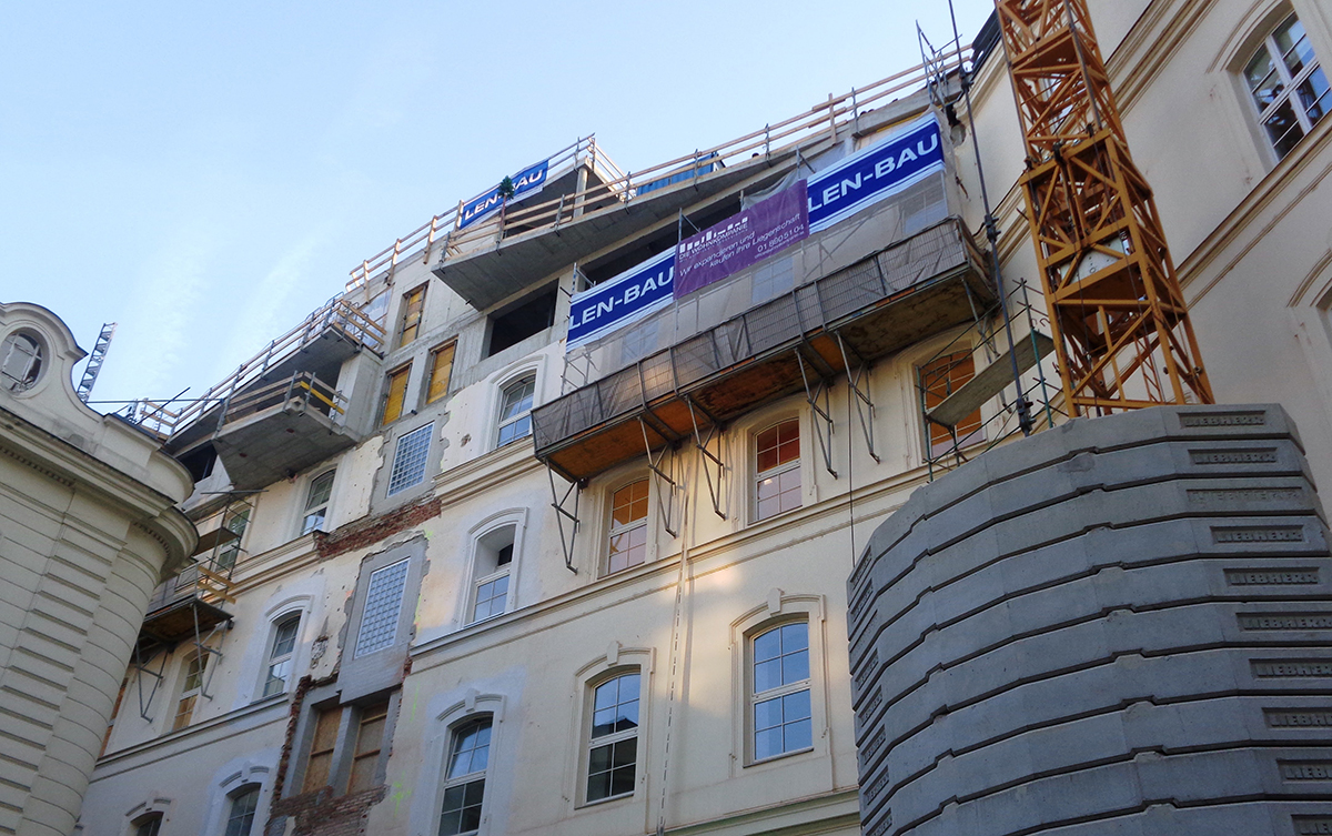 Dachgleiche für das Projekt Goethegasse 1