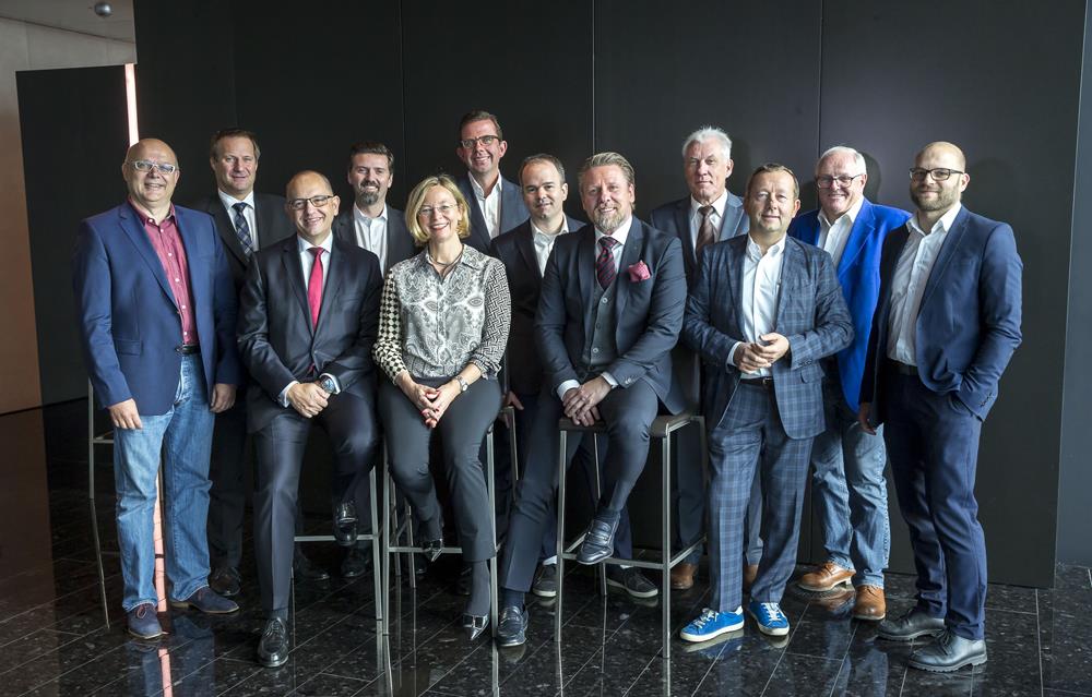 Die österreichische Tageszeitung HEUTE lud zum Experten-Gipfelgespräch in den 57. Stock des Mélia Vienna im DC Tower.